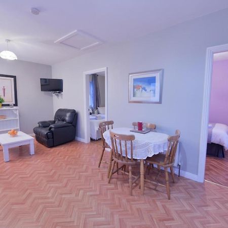 Ocean Breeze Apartment Лехинч Экстерьер фото